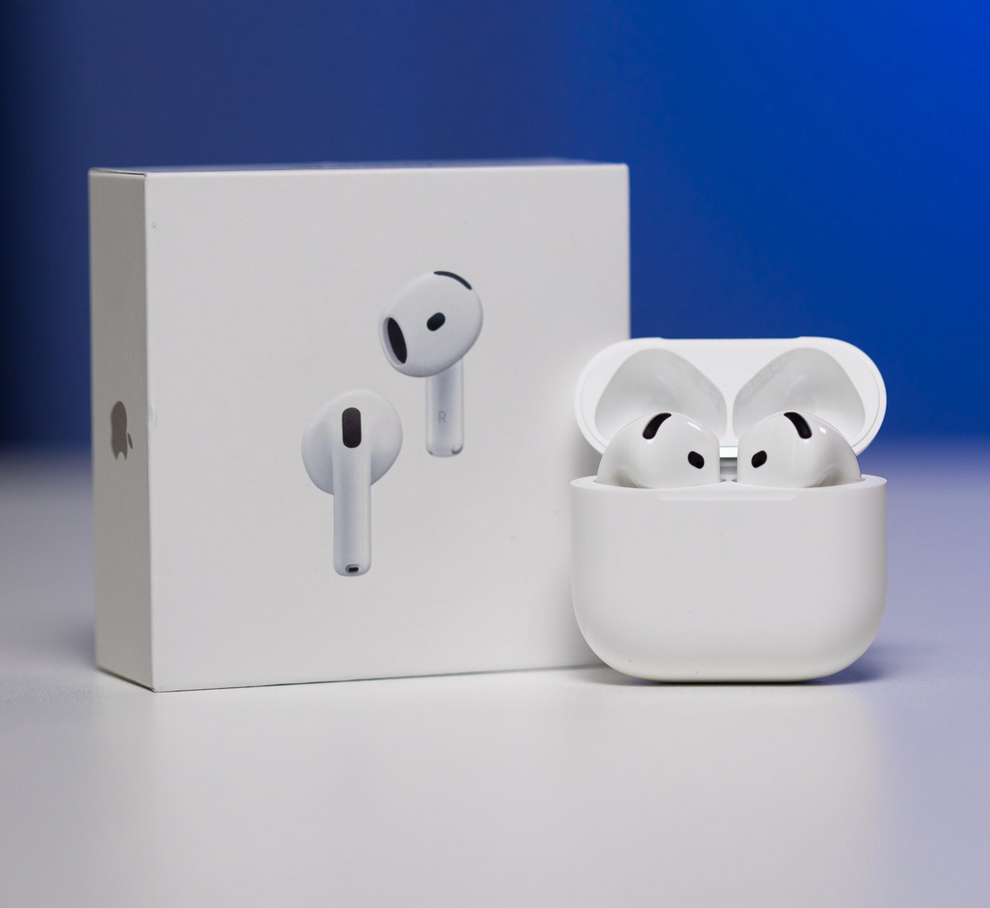 Airpods 4th Generation®