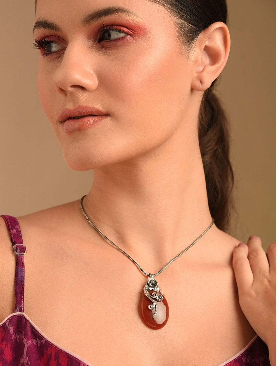 Women and Girls Silver Tone pendant